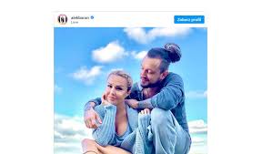 Blanka lipińska powiedziała sakramentalne tak! Blanka Lipinska I Baron Na Romantycznym Zdjeciu Partner In Crime 4fun Tv