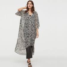Pada kesempatan ini saya akan membahas gamis untuk orang gendut agar terlihat langsing dan. Sejarah Singkat Perkembangan Model Kaftan Lengkap Dengan Tips Padupadan Dan Bahan Untuk Membuatnya