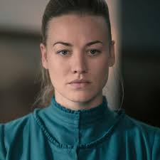 This is my personal favourite. Teryl or Turtle as she is know as by the  cast is so adorable. She's as beautiful inside as she is outside. Don  worshipped her as a