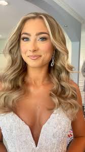 Huge thank you to @babyy_vesia for sharing such a special day with me. I  styled some of the wives and girlfriends for the annual #bluediamondgala  for the @dodgers ! What a fun group of girls