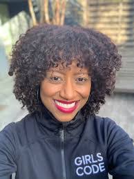 Mariah Flores's Instagram, Twitter & Facebook