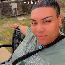 Doggie sitters needed for friday to sunday?