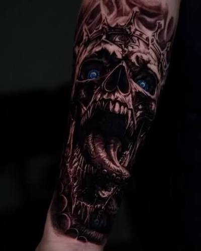 Screaming skull 💀 💙 by @yina_bng , For all inquiries or bookings, please  contact Vancouver@chronicinktattoo.com or DM us!, #tattoo #tatted  #tattooink #tattooofinstagram #inkedlife
