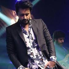 Sanu Ek Pal Chain Atif Aslam Mp3 Song Download Anam Atif Aslam Atif Aslam Bollywood Singer