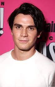Fashion beauty celebrity culture weddings. Kj Apa S Hair Riverdale Amino