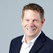 Oliver Payne, Global