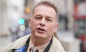 No 10 berates Chris Packham for 'irresponsible' Just Stop Oil comments
