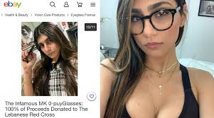 Ex-Porn Star Mia Khalifa Auctions Her Infamous Glasses on eBay To Raise  Money for Lebanons Beirut Explosion Victims | 👍 LatestLY