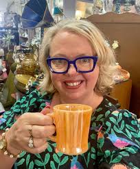 Ahhh the memories…it's school holidays and I'm staying at my grandparents,  and each morning grandpa brings me in a cup of milky, sweet tea in one of  these mugs, and an Arnott's