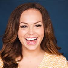 Candice Leavitt's Instagram, Twitter & Facebook