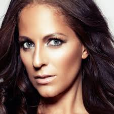 DeDe Lopez的音乐主页