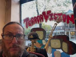 Our new @graveface_recs blu-ray announcement is our first foray into  releasing pink films…GUSHING PRAYER (1971)! A tantalizing countercultural  exploration of youthful sexuality that seeks to break apart all taboos in  one fell