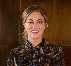 Laura Tebbe's Instagram, Twitter & Facebook