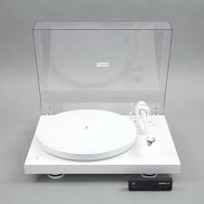 Pro-Ject: Debut PRO B Turntable - Special Edition White – TurntableLab.com