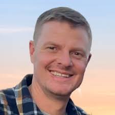 Mark Quattlebaum (@QbMark)