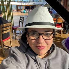 Denise Garay's Instagram, Twitter & Facebook