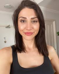 For world MS day I am going to be as real and vulnerable as it gets… I want  to show you what really happens. Between July 2018 to October 2019, before I