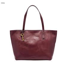 Fossil berkomitmen untuk menyajikan produk yang terinspirasi dari american vintage dengan desain yang timeless. Fossil Handbag Malaysia Online The Art Of Mike Mignola