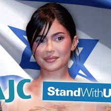 Jewish Orgs Support Kylie Jenner for Deleted Israel Post, Shame Her Critics