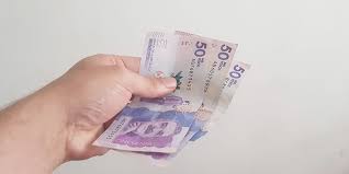 Su calificación crediticia se restablecería y así podrá contar con crédito formal tanto en establecimientos de comercio como en entidades financieras. Corte Constitucional Avala La Ley De Borron Y Cuenta Nueva Noticentro 1 Cm