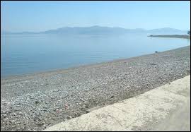 Δεν είναι τυχαίο ότι την αποκαλούν, άλλωστε, μικρό πήλιο. Dolphin Resort Hotel Conference Agioi Apostoloi Attikh