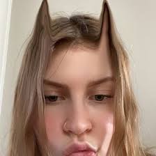 Sofia Davis (sofiapdavis)