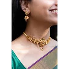 Embellishment of women or either you are seeking for an awestruck design for girlfriend or wife or want to buy for yourself do we offer gold or silver or diamond necklaces online? Evergreen Necklace Designs That You Must Own South India Jewels Indian Gold Necklace Designs Gold Necklace Designs Gold Fashion Necklace
