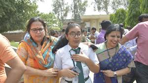 The central board of secondary education will give the candidates who failed in one of the five subjects in the class 10 examination, a second chance to improve their scores in the compartment examination. Inkl Cbse Class 10th Result 2019 Cbse Class X Board Results Will Be Declared Today At Cbse Nic In Hindustan Times