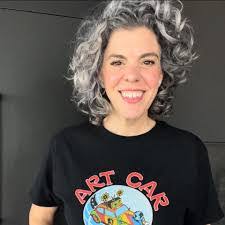 Kristen Branham's Instagram, Twitter & Facebook