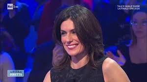 After the separation of her parents she moved to sicily, in lentini, the city of origin of the mother. Anna Valle Eta Marito Figli Carriera Chi E L Attrice Newsby