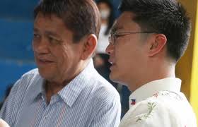 LOOK: Family members and supporters of newly-elected Cebu City North  District Councilor Harold Go attends his oath taking in Purok 8, Barangay  Kamputhaw. Vice Mayor-elect Tomas Osmeña was present in the event. |