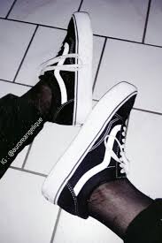 Black And White Vans Shoes For Girls Old Skool Vans Vansgirls Vansskate Oldskool Black White Blackandwhite Grey Aesthetic Tumblr Shoes Fashion Outfit Vans Girls Old Shoes I Love Girls