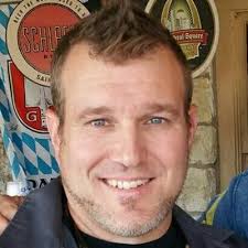 Doug North (@dougnorth75)