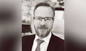 How I became a broker