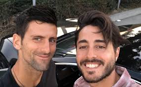 FOTO U Novakovom boksu sedi bivši dečko Ane Ivanović: Bogataš sada živi  život iz bajke sa Ruskinjom