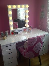 38 perfect bedroom vanity set with lights around mirror. Pin On Home