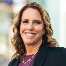 Jaime Howell's Instagram, Twitter & Facebook