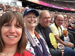 Emily Brickell (@e_brickell)