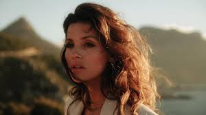 PVT Entertainment & Management tekent internationaal model Soraya Cruz