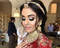 Best Bridal Hairstyles To Compliment Your Maang Tikka Or Matha Patti