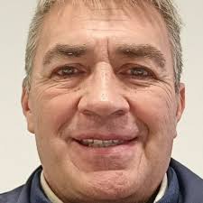 Líneas de trenes de pasajeros en Estados Unidos (arriba) vs Europa (abajo).  Europa cuenta con una de las redes ferroviarias más extensas, modernas y  eficientes del mundo. Países como Francia, Alemania, España