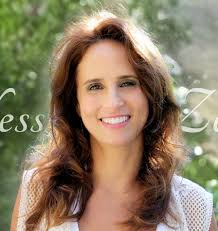 Board Advisors & Team :: Black-carpet0