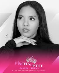 ᴅᴇᴛʀás ᴅᴇ ᴄᴀᴅᴀ ᴄᴏʀᴏɴᴀ ʜᴀʏ ᴜɴ ᴠɪᴀᴊᴇ ᴅᴇ ᴇᴠᴏʟᴜᴄɪóɴ ʏ ᴄʀᴇᴄɪᴍɪᴇɴᴛᴏ ᴘᴇʀsᴏɴᴀʟ”  ¡ʙʀɪʟʟᴀ ᴄᴏɴ ᴛᴜ ᴠᴇʀᴅᴀᴅᴇʀᴀ ʙᴇʟʟᴇᴢᴀ! 𝗖𝗔𝗦𝗧𝗜𝗡𝗚 𝗡𝗔𝗖𝗜𝗢𝗡𝗔𝗟 𝟮𝟬𝟮𝟰  𝑶𝒓𝒈𝒂𝒏𝒊𝒛𝒂𝒄𝒊ó𝒏 𝑴𝒊𝒔𝒔 𝑻𝒆𝒆𝒏 ...