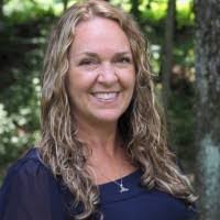 Dawn Malik's Instagram, Twitter & Facebook