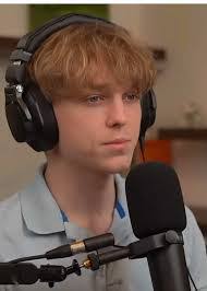 Patience Dean's Instagram, Twitter & Facebook