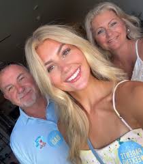 Kylie Kay Combs (@kylie.combs) • Instagram photos and videos