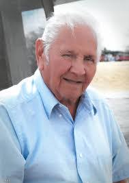 Andrew Carrasco's Instagram, Twitter & Facebook