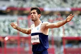 Not only did miltos tentoglou successfully defend his long jump title but the greek athlete defied a knee injury to jump a world lead of 8.35m. 1swk8kbg1ect3m