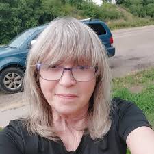 Congratulations and best wishes BIG time 😊💙 Happy New Year and here's to  a great summer ahead! ☀️💙