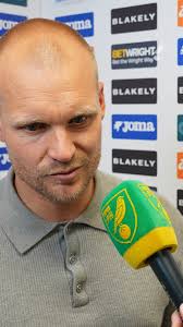 2️⃣5️⃣ years ago today, we progressed to the third round of the UEFA Cup...  🙌 This strike from Jeremy Goss helped us draw 1-1 with @FCBayernEN in the  second leg at Carrow